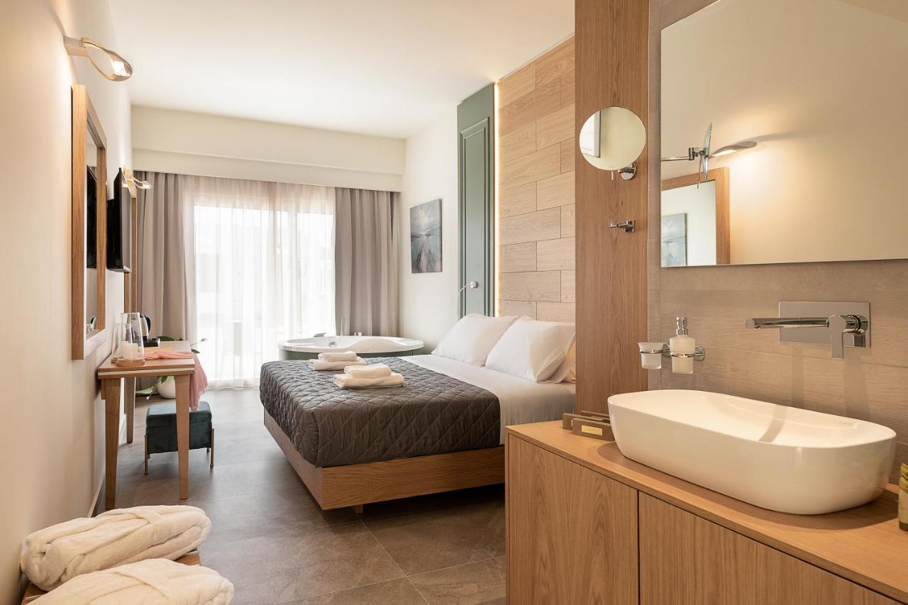 Elia Platanias Hotell Platanés Exteriör bild